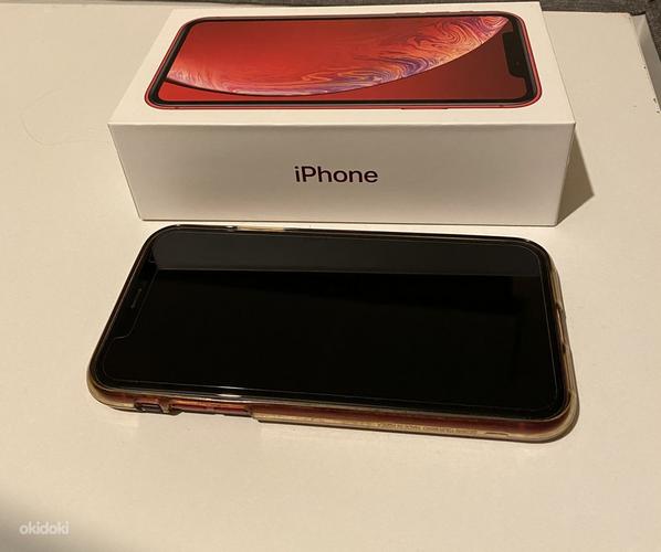 iPhone XR Red 64GB (фото #3)