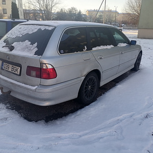 E39 3.0d 142kw 2002 touring atm (6 фото из 8)