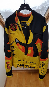 Eritellimusel jope, XL (1 foto / 2)