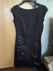 Desigual naiste kleit. Suurus S (1 foto / 1)