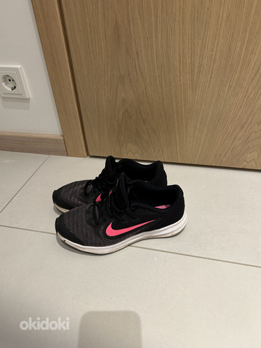 Кроссовки Nike