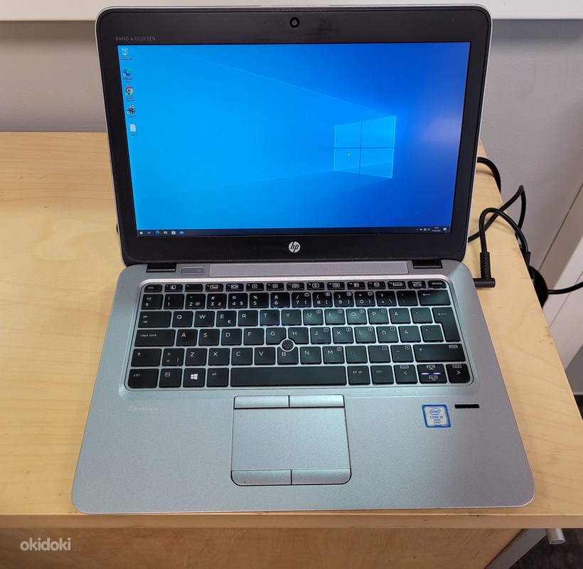 HP EliteBook 820 G3 12,5 "(i5-6300, 16 ГБ) + док-станция + 2 (фото #3)