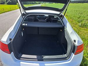 Audi A5 2,0 100kw (6 foto / 8)