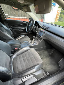 Volkswagen Passat B6 (5 foto / 9)