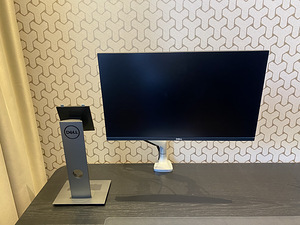 Dell 24" P2419H monitor (1 foto / 4)