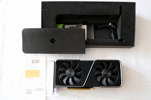 Nvidia RTX 3070 FE Non-LHR (2 foto / 5)