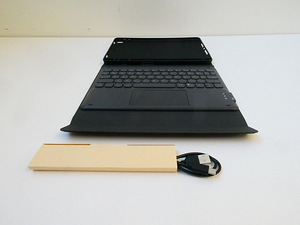Earto iPad Gen 7/8/9 Klaviatuur Ümbris 10,2-tolline UUS! (3 foto / 3)