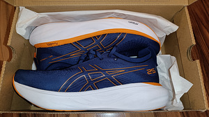 Asics Gel-Nimbus 25 (3 foto / 5)