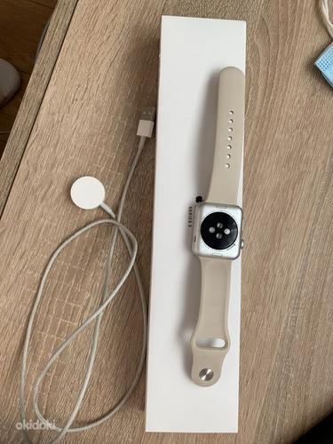 Apple Watch 3 42 мм (фото #2)