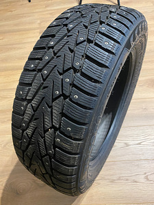 Naelrehvid Nokian (2TK) - 215/60R17 - 8.5MM (1 foto / 3)
