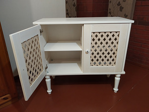 Стенной шкаф (2 фото из 4)