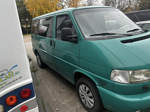 Volkswagen Transporter 2.4 57kw 9 kohta (3 foto / 4)