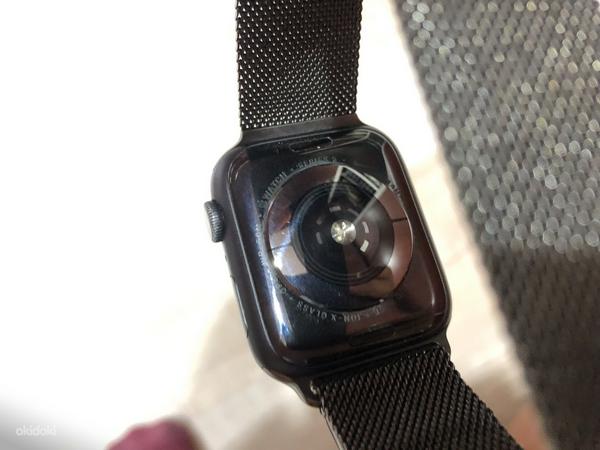 Apple Watch Series 5 44 мм Nike+ (фото #4)