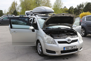 Toyota corolla verso (1 foto / 15)