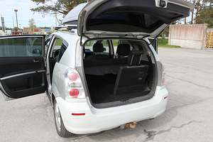 Toyota corolla verso (13 foto / 15)