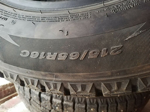 Резина 215/65/R16C (2 фото из 3)