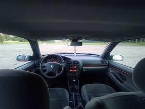 Peugeot 406 (7 foto / 7)