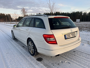 Mercedes-Benz C 200 Avantgarde 2.1 100kW (3 foto / 11)