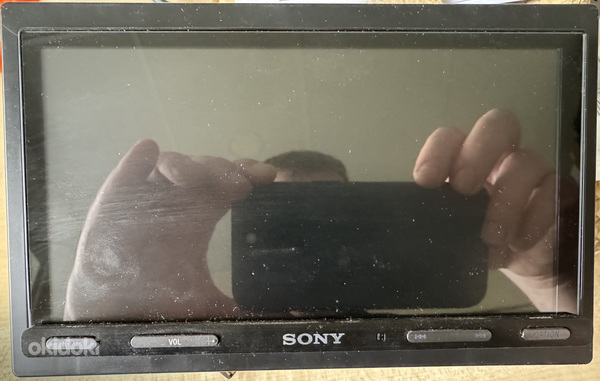 Автомагнитола 2 DIN Sony XAV-AX5550D (Android, Carplay) (фото #2)