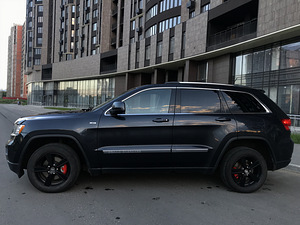 Jeep Grand Cherokee SRT-style 3,6l (7 foto / 13)