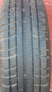 Michelin 195/65r15 4 in Audi, Vw, Skoda Seat M+S (6 foto / 8)