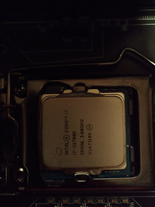 EVGA Z590 Dark intel i7 11700k + Corsair Dominator Platinum (6 foto / 6)