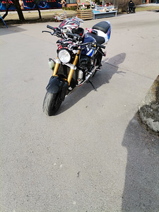 Suzuki GSX-R 1000 2004/2005 (3 foto / 5)