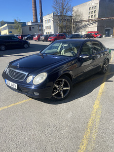 Mersedes e240 (2 фото из 4)
