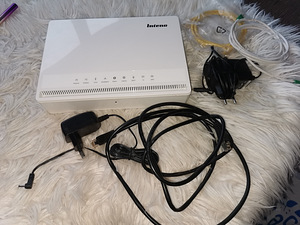 Роутер Inteno DG301A-R1 (1 фото из 5)
