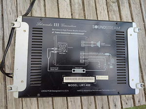 Võimendi ja Subwoofer (6 foto / 6)