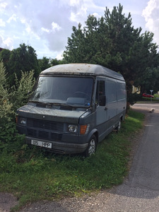 MB 310D 1989 T1 Kaubik (1 foto / 1)