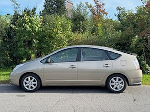 Toyota Prius 2009 182500km (3 foto / 9)