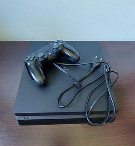 PS4 Slim 1tb ja üks pult (1 foto / 3)