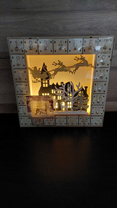 Led valgustusega puidust advendikalender (1 foto / 3)