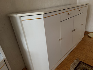 Комод с ящиками (10 фото из 10)