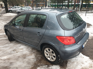 Peugeot 307 OXYGO 1.6 80KW (10 foto / 11)