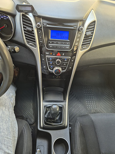Rent auto / Rent a car / DIZEL / 2015a. (10 foto / 10)