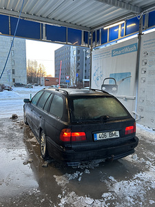 BMW e39 tds manuaal (2 foto / 9)