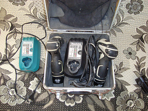 Makita akudrell (1 foto / 2)