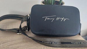 Tommy Hilfiger kott