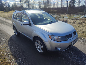 Mitsubishi outlander tervikult või küsi varuosasi (2 foto / 8)