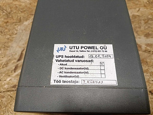 UPS SOCOMEC NETYS 1000 (3 foto / 3)