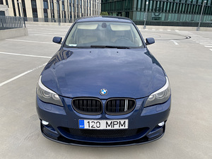 BMW 530d 160kw (2 foto / 7)