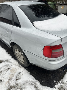 Audi A4 B5 1.8T QUATTRO (6 foto / 7)