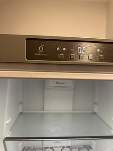 Whirlpool sügavkülmik 187 cm (4 foto / 5)