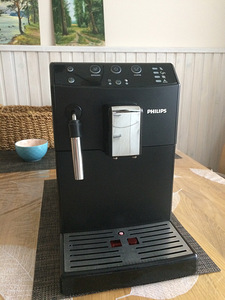 Täisautomaatne espressomasin PHILIPS (1 foto / 9)