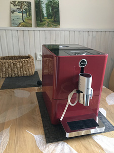 JURA ENA Micro 9 One Touch Täisautomaatne espressomasin (1 foto / 5)
