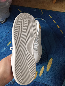 Nike uued tossud naistele 40 (4 foto / 5)