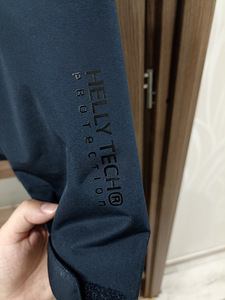 Uus HELLY HANSEN UUS jope naistele suurus m-l (5 foto / 6)