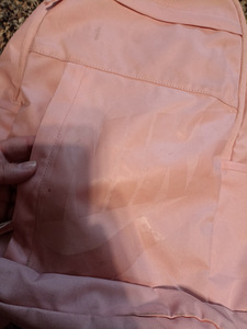 Nike seljakott+1 veel väike seljakott. HIND kõik koos (2 foto / 7)